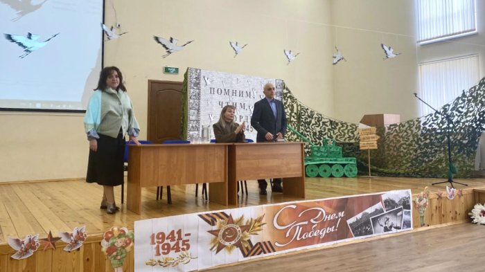 В СОШ №3 прошла встреча выпускников с представителями СКГМИ